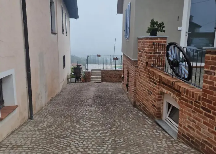 Sognando Nel Roero - *